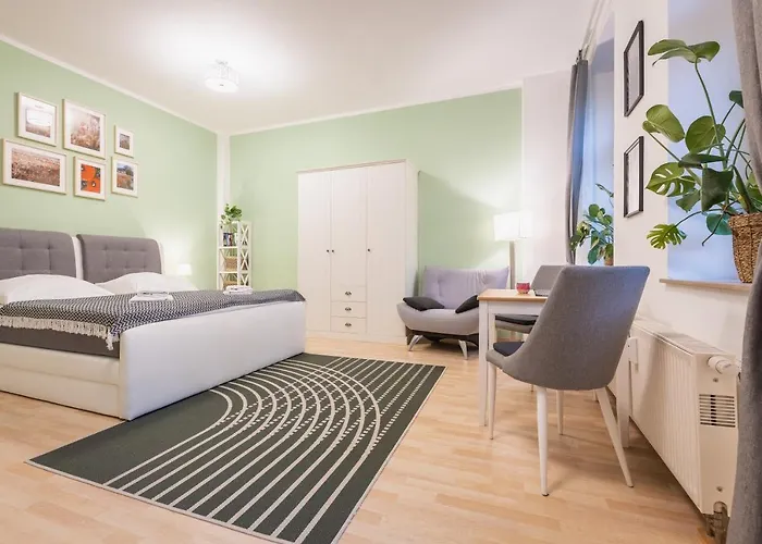 Greens - Ruhige Schoene 1Rwhg Gut Gelegen Mit Balkon