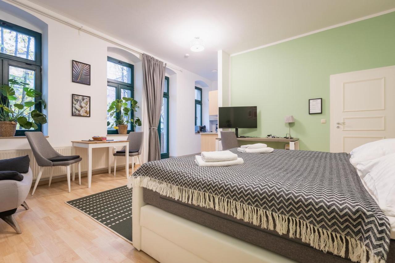 Greens - Ruhige Schoene 1rwhg Gut Gelegen Mit Balkon Apartment Dresden